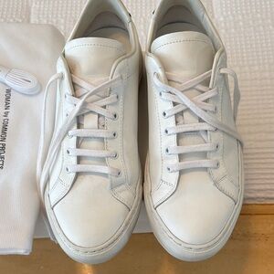 Common Projects Women's Retro Classic White Sneakers 37/US 7
